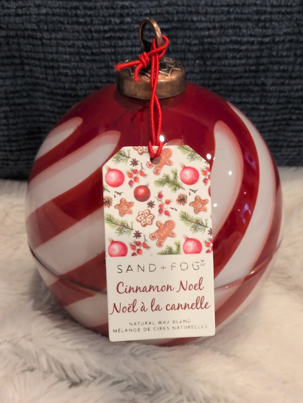 Sand And Fog Cinnamon Noel Red & White Holiday Ornament Candle